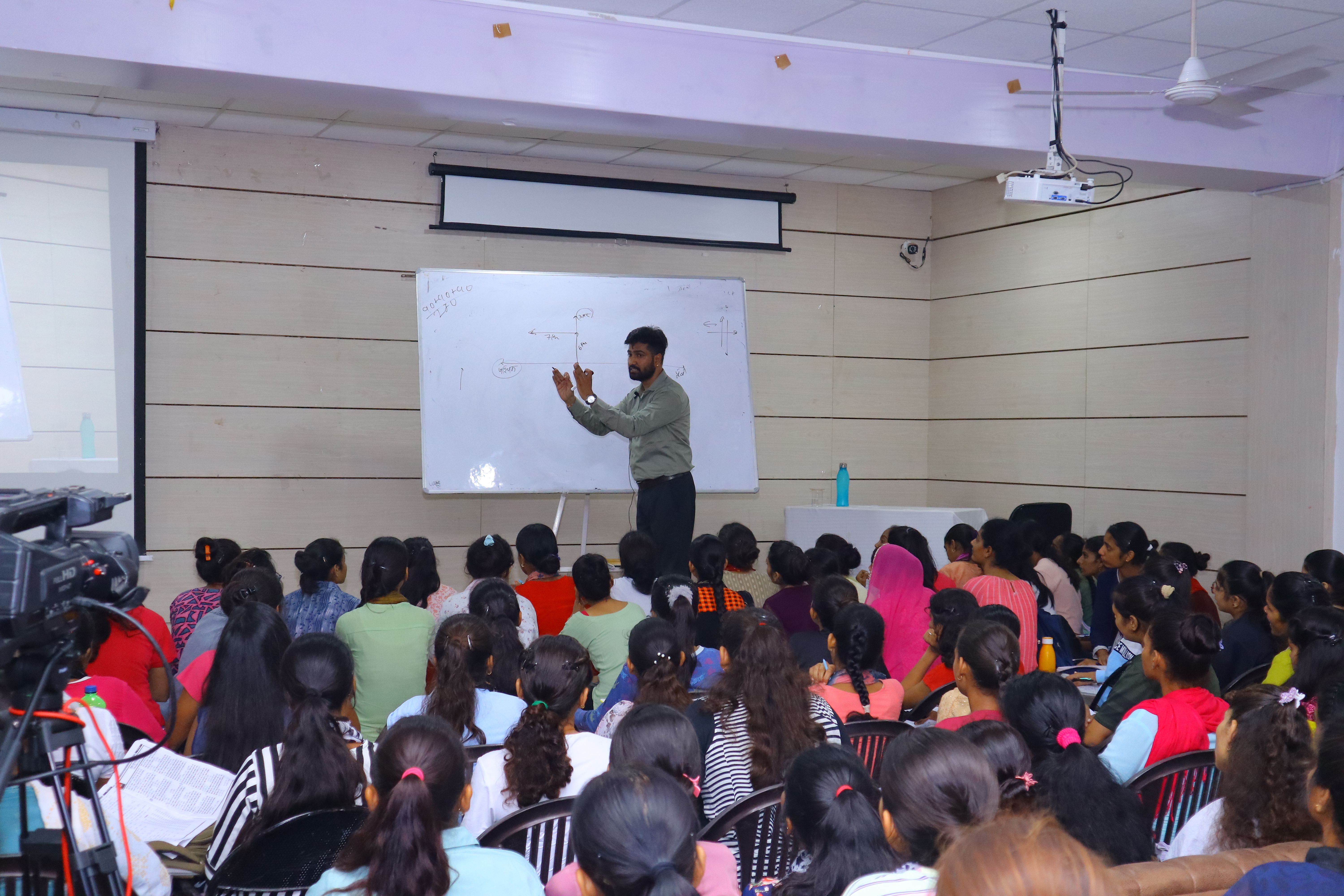 Pacific Competition Cell Classroom 2